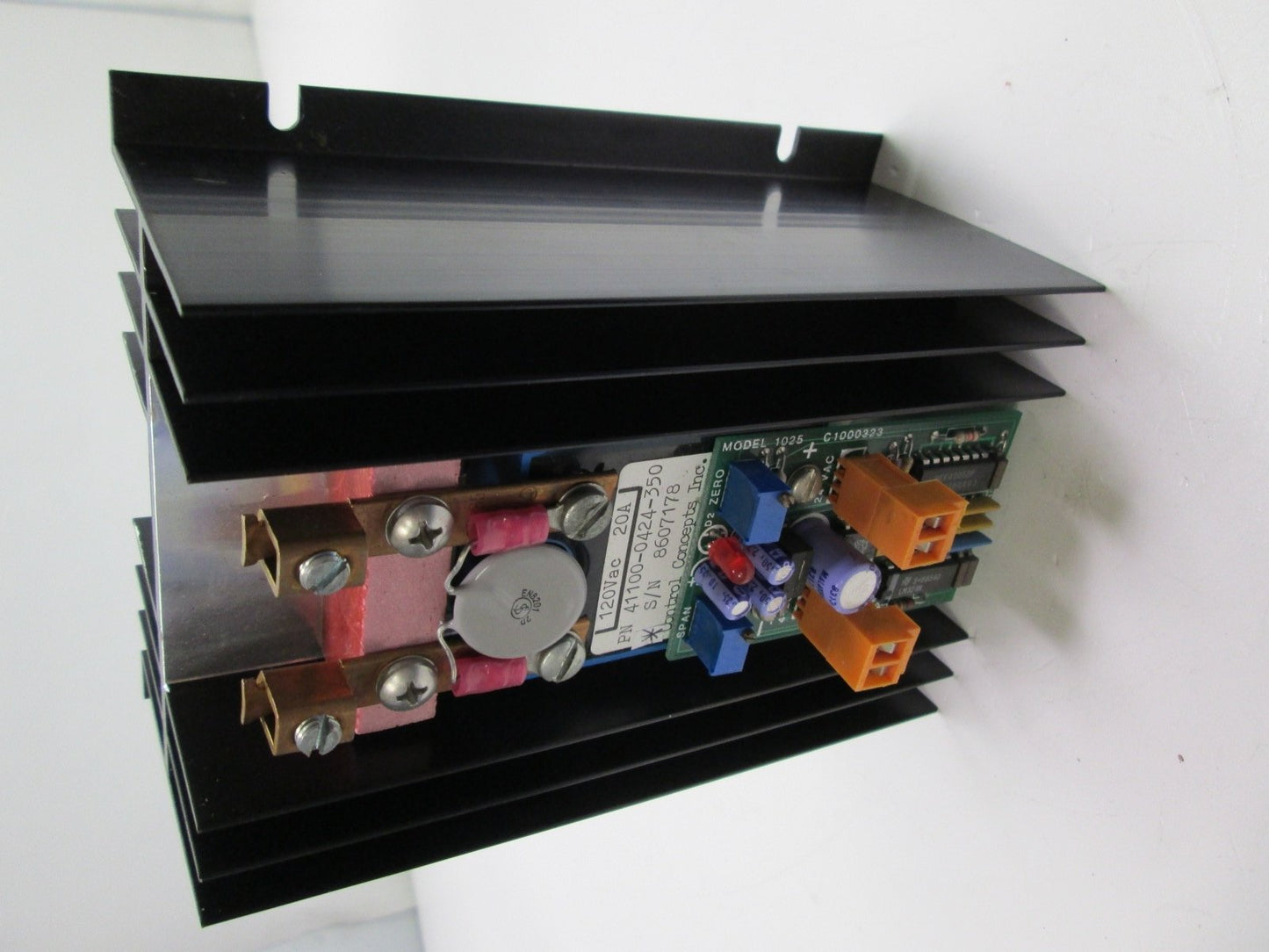 Used Control Concepts 41100-0424-350 SCR Power Controller 120VAC AC 20 A Panel Mount