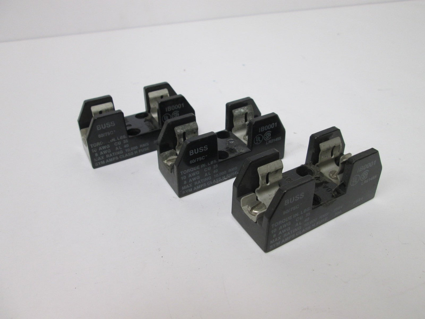 Used Lot of 3 Buss IB0001 Fuse Holders, Voltage Rating: 250V, Current Rating: 30A